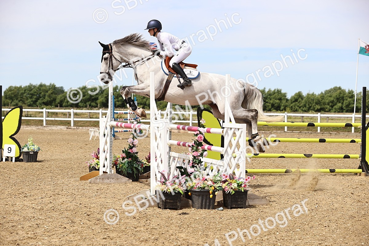 SBM_000701 - Class 15 - Redpost Equestian Senior Foxhunter - 1.20m