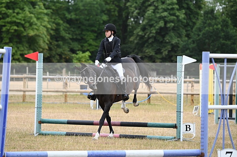 WJ6_9677 - Class 12 Minimus Jumping 45cm