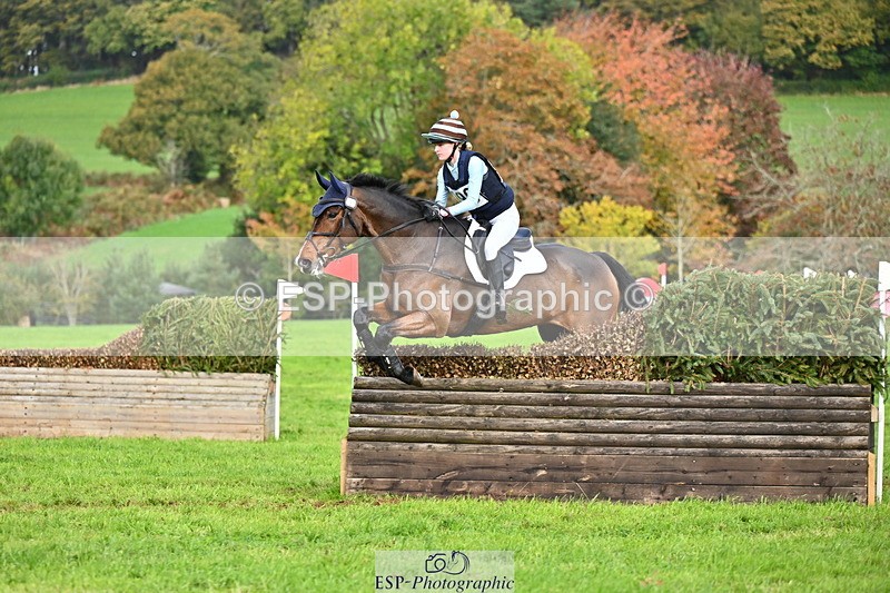 251025A-113002-18460 - E-398-Fenella.Redvers