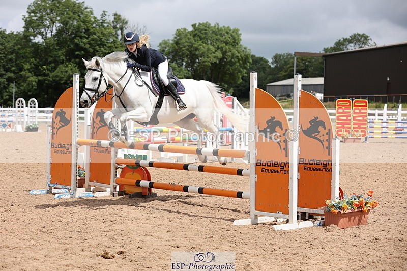 240630A-120657-12900 - Cls 31 Discovery and 90cm Open