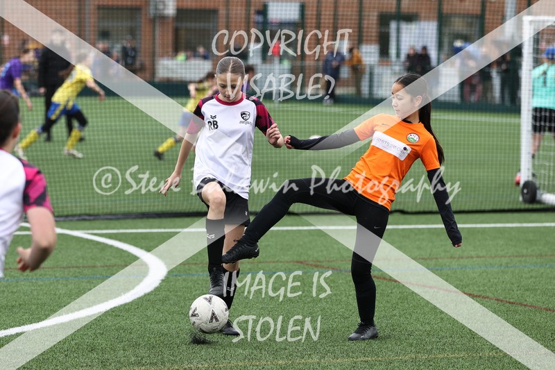 1DX31575 - Sat 6th U12 Girls
