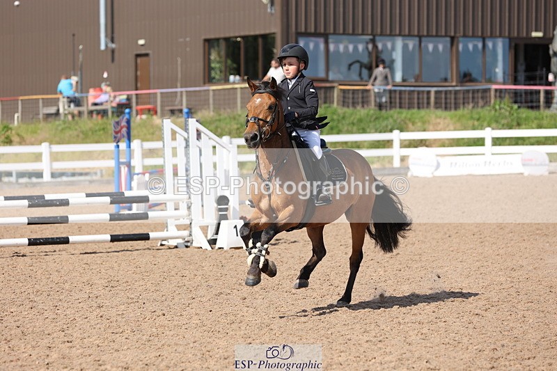 240629A-164238-08131 - Cls 13 Stepping Stones 128cm + 138cm