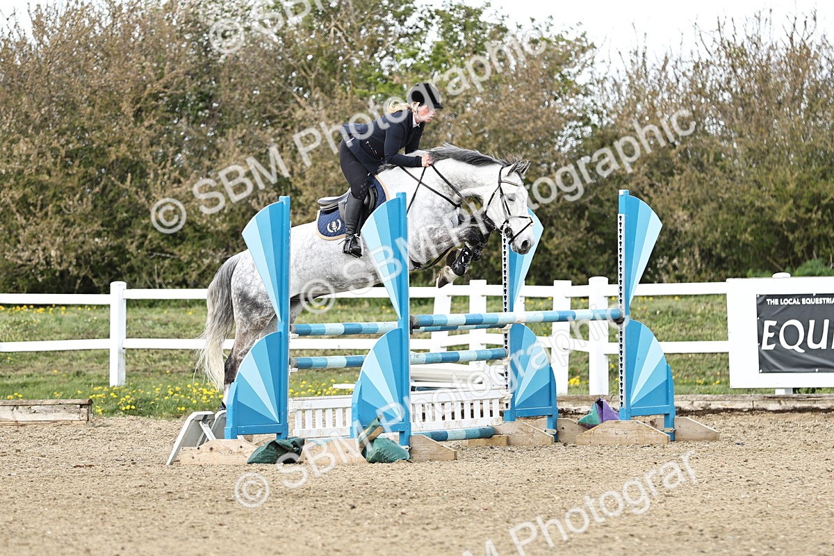 SBM_001116 - Class 4 - Senior Newcomers - 1.10m