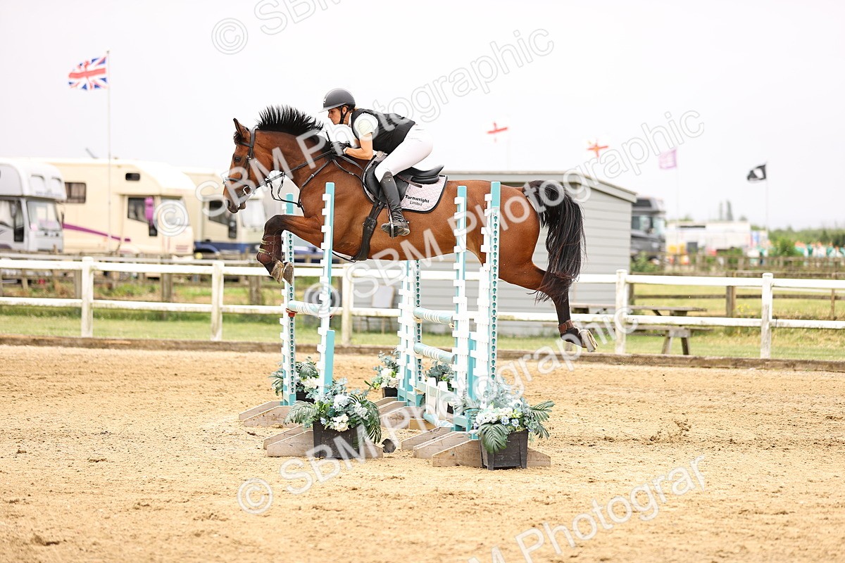SBM_003151 - Class 21 - Senior Newcomers - 1.10m