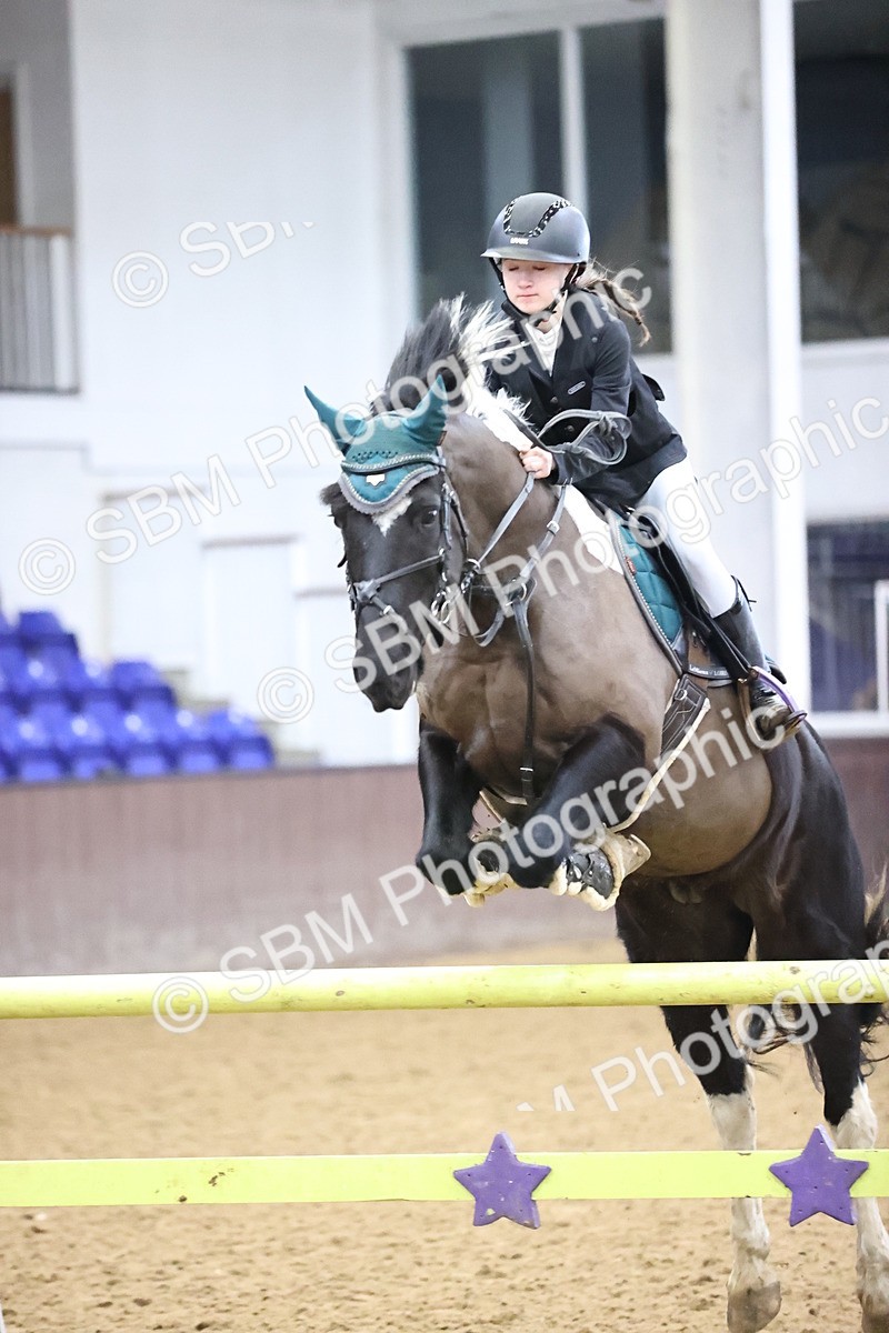 SBM_010400 - Class 12 - Blue Chip Pony Newcomers 1m Open both to Inc The Pony Restricted Rider Qualifier