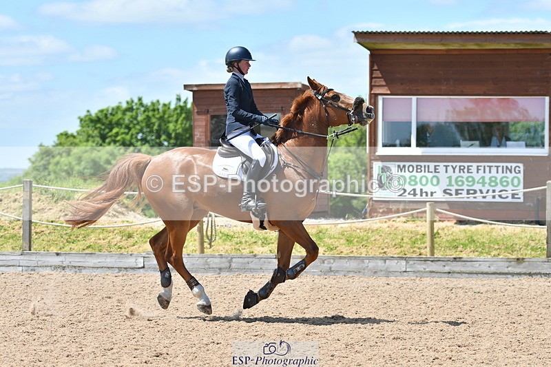 240609A-123550-05245 - Cls 18 Snr Newcomers and 1.10m Open