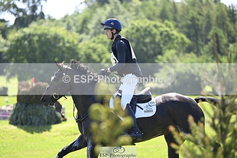 240525-110335-12416 - 325-MIDNIGHT_ENDEAVOUR-Tom_Jackson