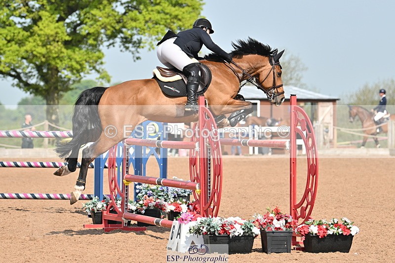 240512A-100621-17138 - Cls 48 National 1.30m Open