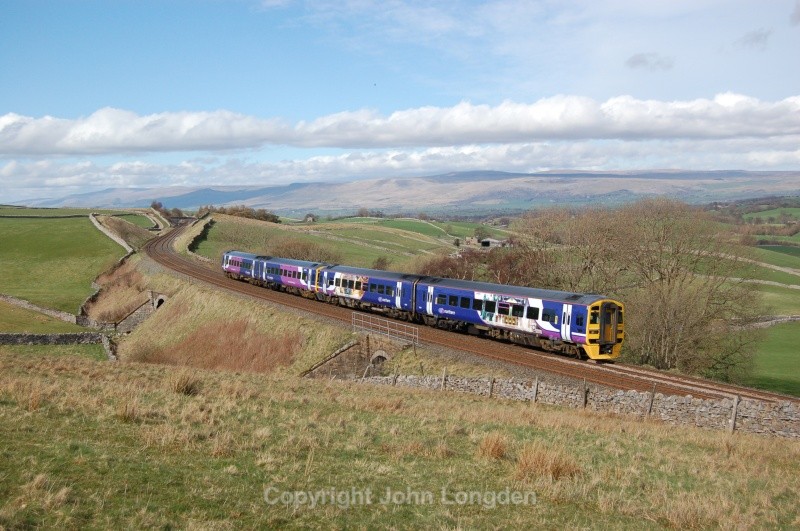 2.4.11 158792 & 158797 14.26 Car - Leeds Birkett Common - Birkett Common (southbound)