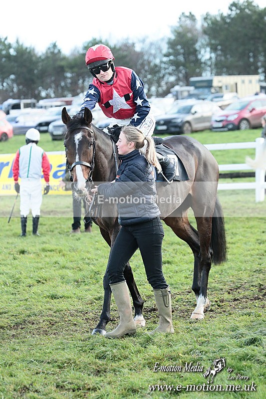 PtP 141225  1761 - New Forest Hounds PtP Larkhill 14/12/25