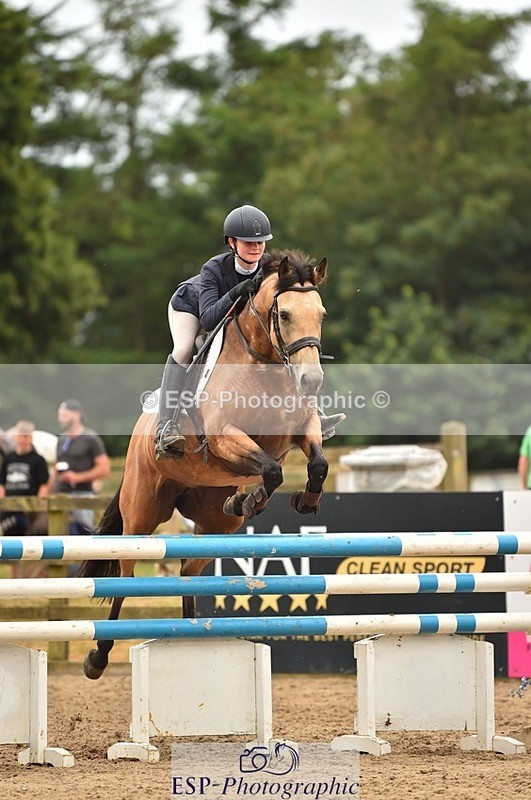 230618-133736-12742 - Cls 25 Pony Foxhunter & 1.10m Open