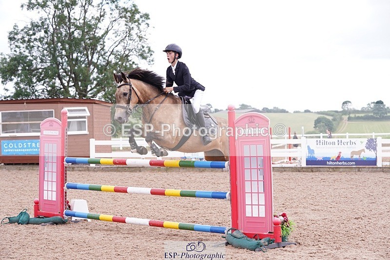 250629-153812-12883 - Cls 38 Pony Foxhunter and 1.10m Open