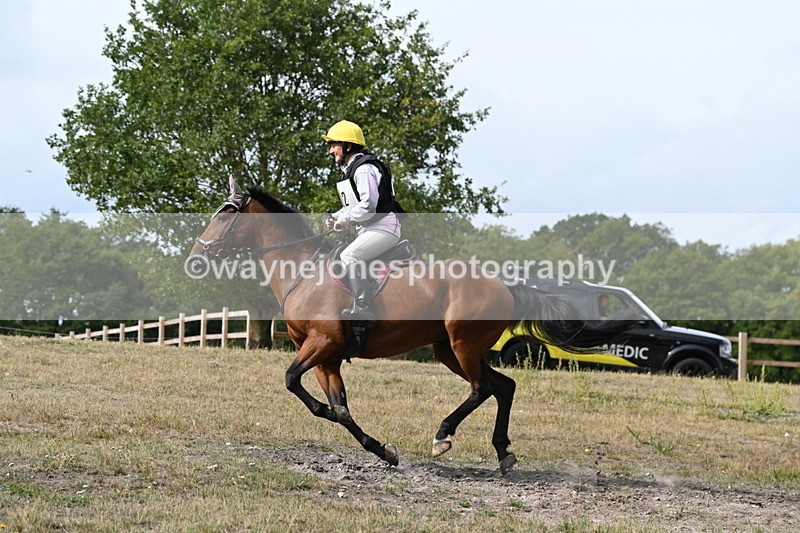 WJ6_0160 - XC Time 10:53 to 11:00