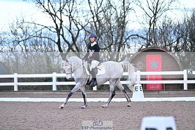 241214-084147-00802 - 141-Sophie.Hawke-RAINBOW.DREAM