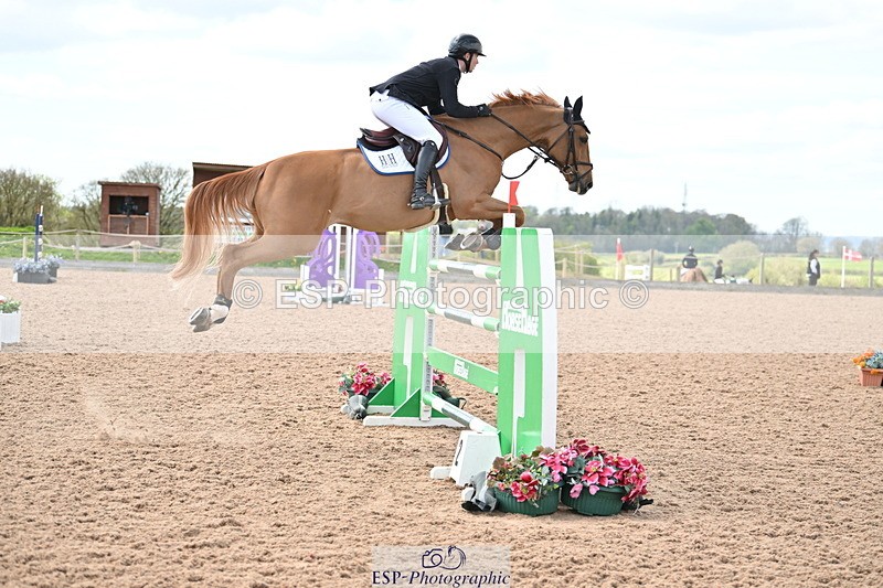 240418A-141203-04272 - Cls 9, 2 Star Big Tour 1.40m