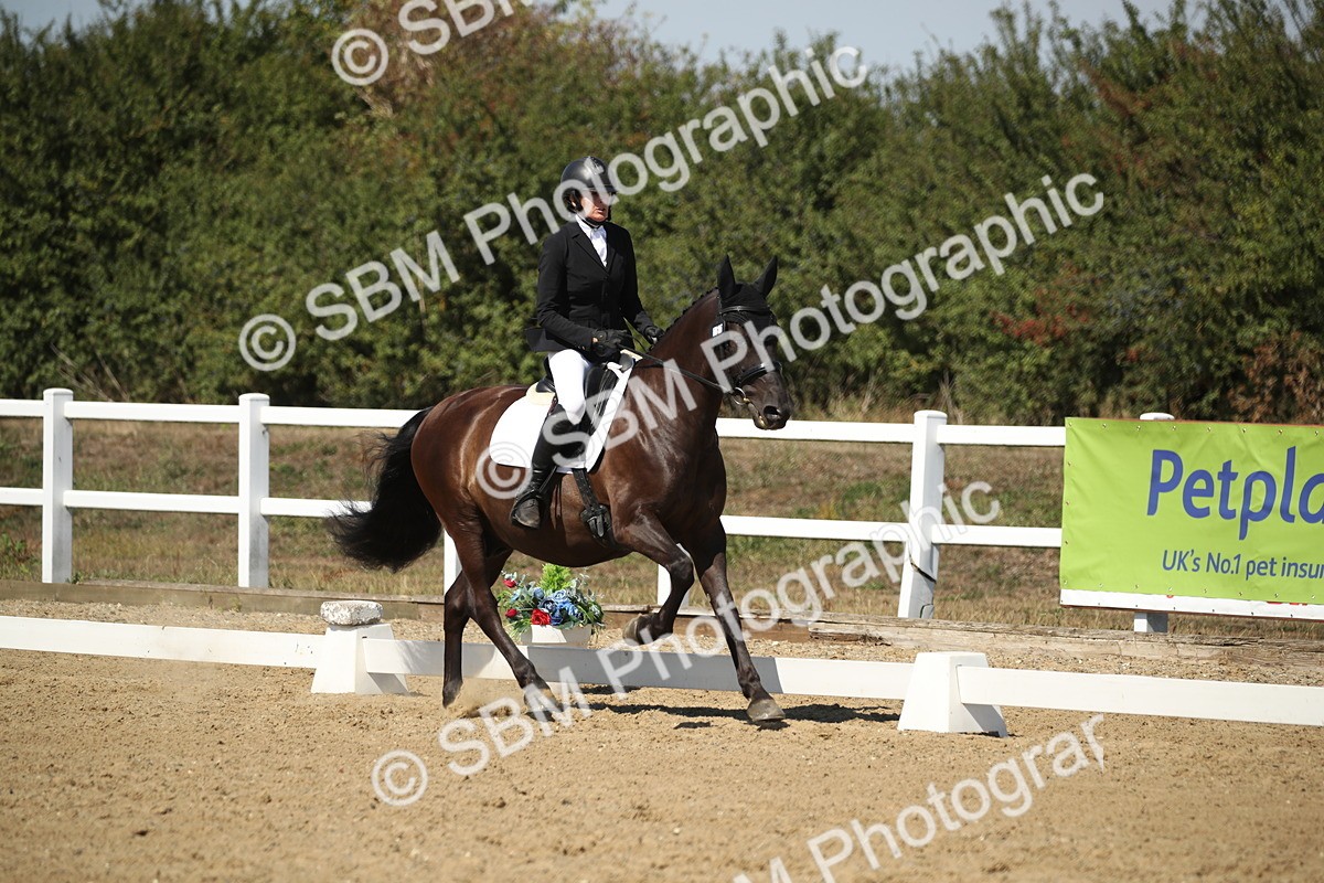 SBM_005740 - Class 11 - Novice 5 - 13.19-14.22