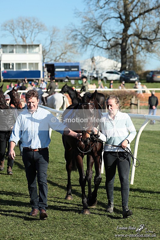 PtP 210326 932 - VWH Cirencester Races 21/03/26