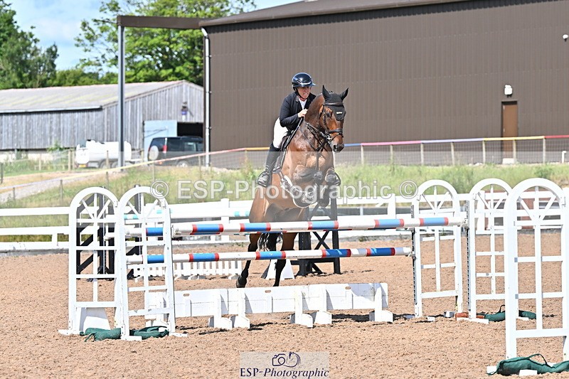 240619A-155441-01043 - Cls 5 Snr Foxhunter and 1.20m Open