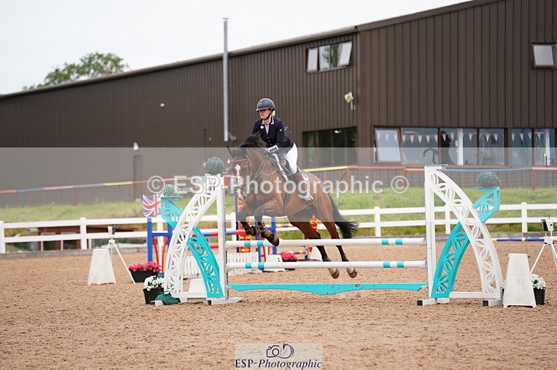 240803A-130416-07968 - Cls 37 95cm Amateur Qualifier