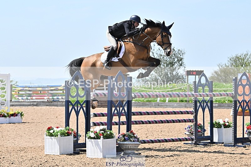 240509A-130341-01947 - Cls 10 National 1.30m Open