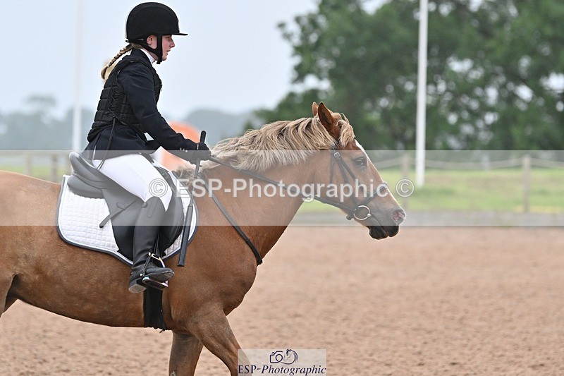 240813-185916-00823 - Classes 5 A&B & 6 80cm