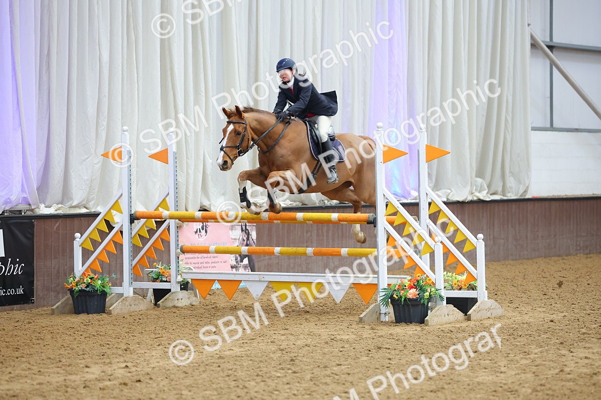 SBM_010832 - Class 23 - Senior Newcomers/ 1.10m Open - First Round (1.10m)