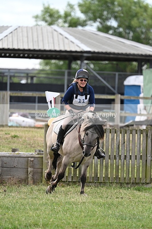 WJ7_4826 - 60cm XC Time 09:58 to 10:16