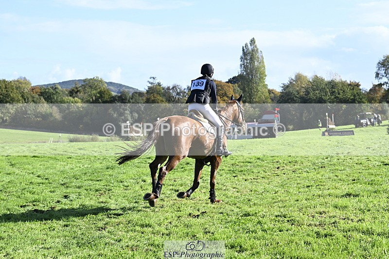 251024A-124735-11277 - B-139-Kirsty.Short