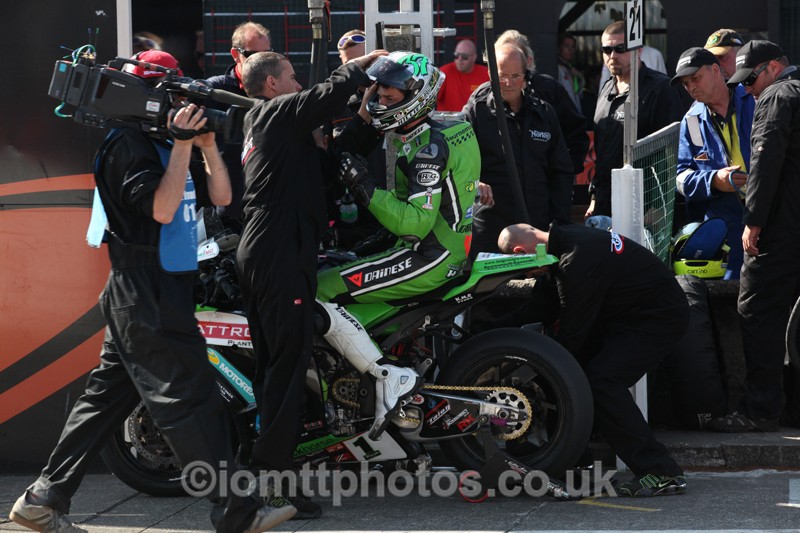IMG_0835 - Senior TT - Start Line