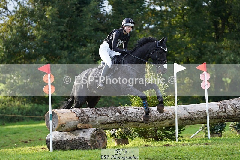 231021-161530-20689 - 563-SOUTHPAW-Kaia.Land-SC+XC