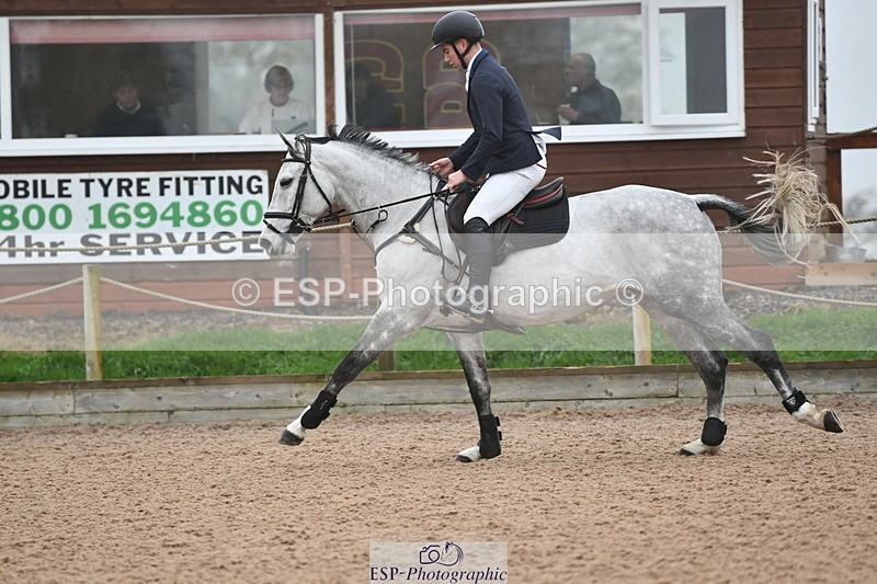 241102A-143707-05850 - SAT Cls 11 Snr 1.05m