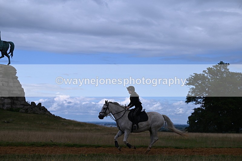 DSC_8654 - Time at Statue 13:52 to 14:33