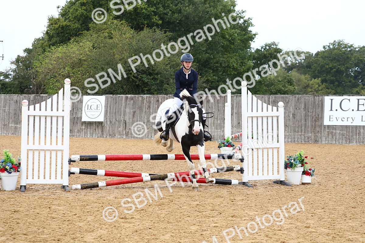 SBM_57464 - J3a - Clear Round - Mixed Height