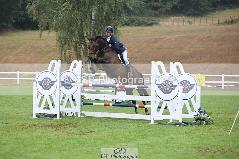 250830A-144938-07125 - Cls 16 Snr Newcomers and 1.10m Open