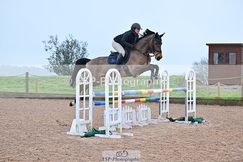 250122-123613-00403 - Cls 4 Newcomers and 1.10m