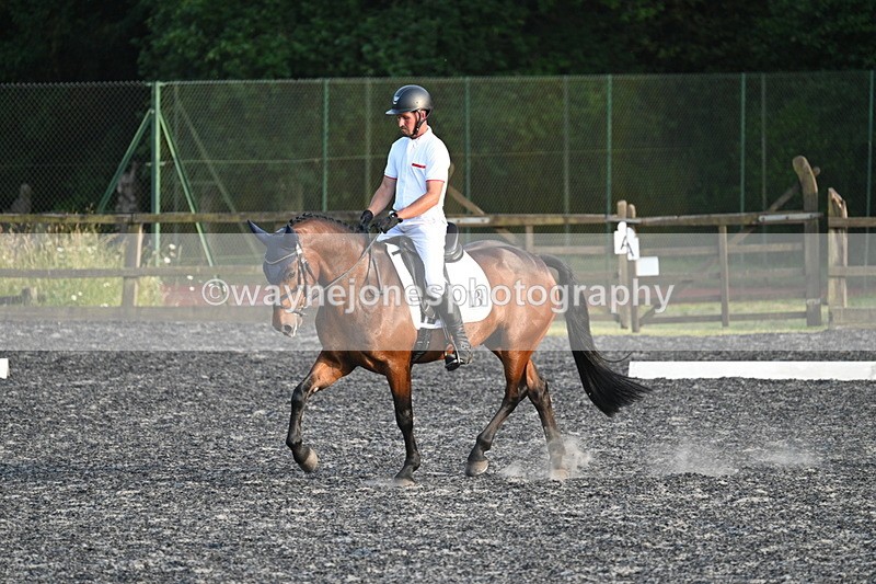 WJ7_0169 - Time 19:22 to 19:36