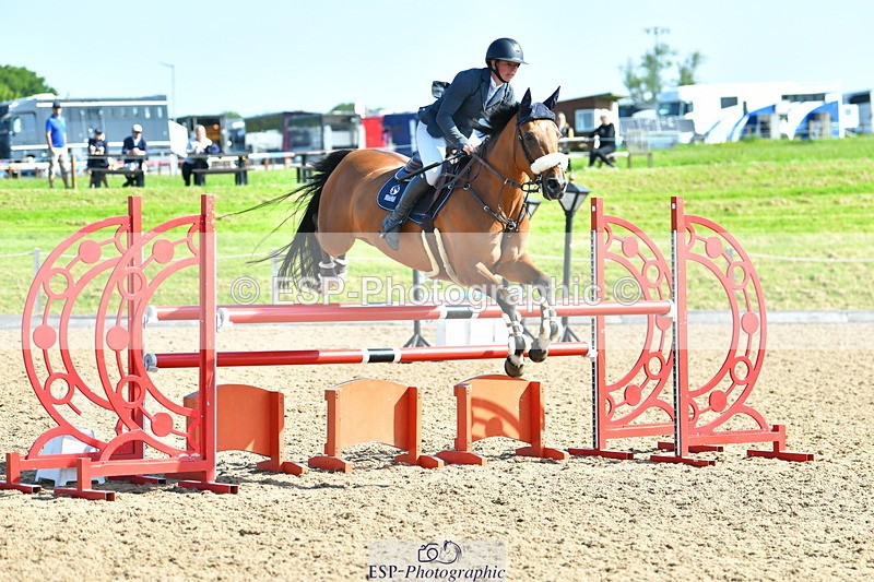 230527A-093809-03018 - Cls 13 Snr 1.05m + 1.10m Open