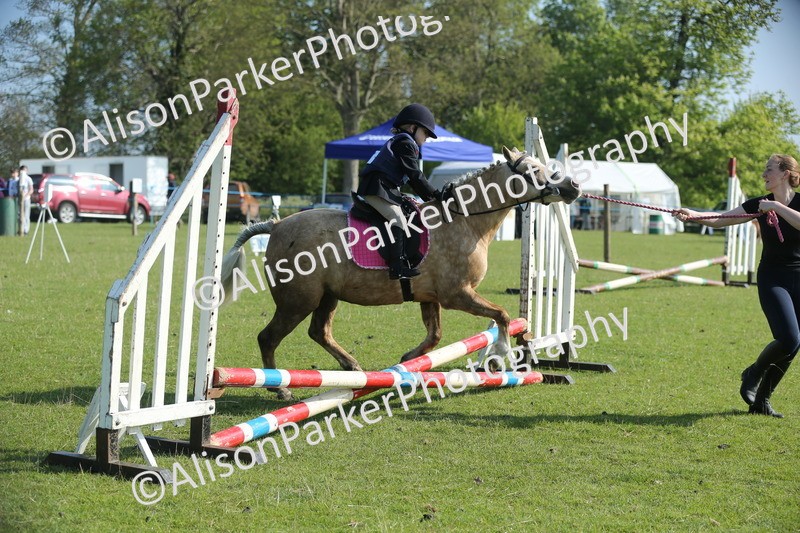 20250427-0880 - Class 1 - Mini Jumping Lead Rein or Assisted
