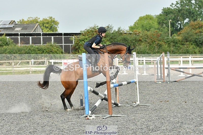 230817-091803-00132 - Theo's 1st Group - Arena