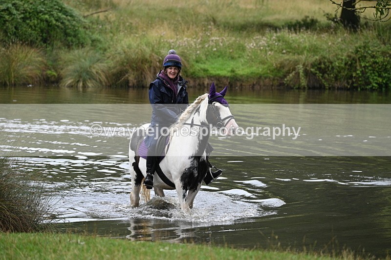 WJ7_9121 - Time at Water 11:53 to 12:23