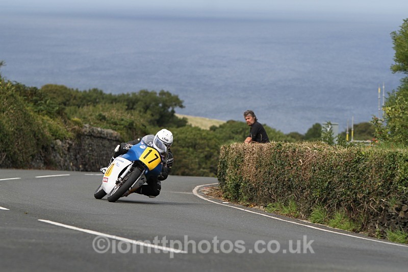 FOM_9617 - Bennetts 500cc Classic TT Race