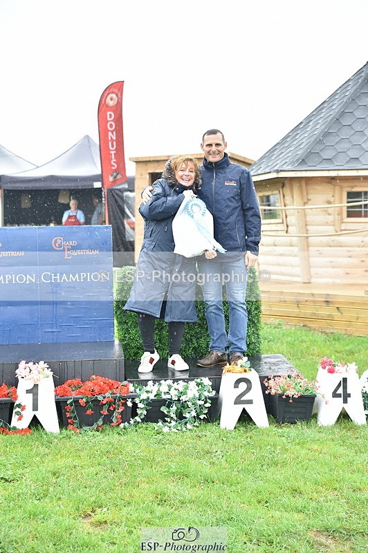 240901A-203844-11271 - 100 Presentation