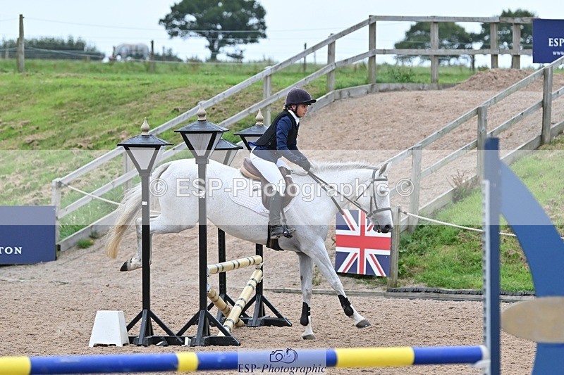 240813-181241-00604 - Classes 5 A&B & 6 80cm