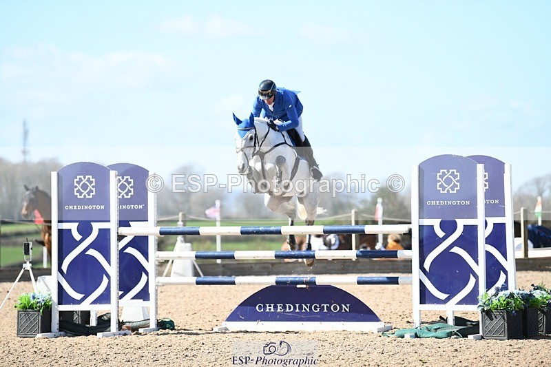 250328-132113-01211 - Cls 3 Snr Foxhunter