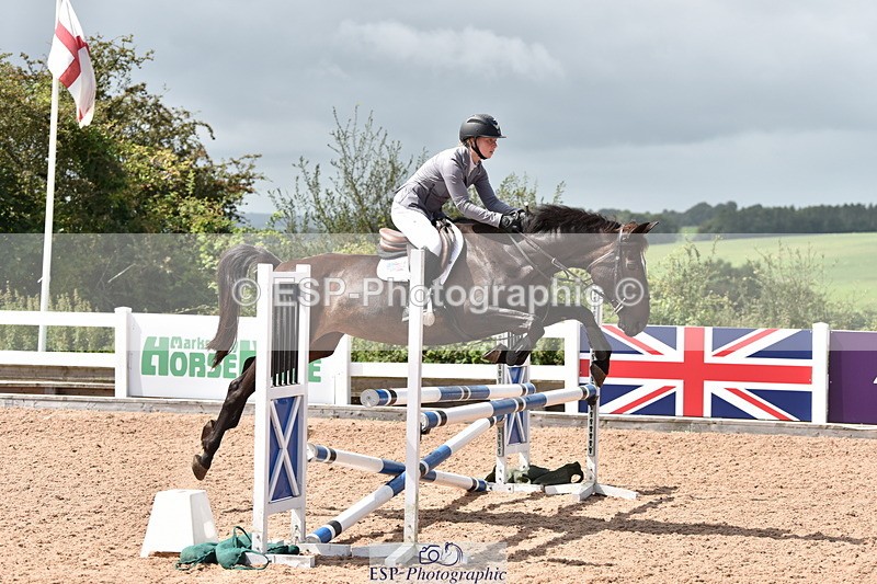 230812A-130046-09340 - Cls 27 85cm Amateur Qualifier