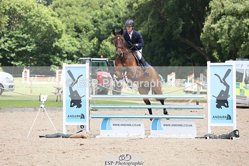 240711-121346-26573 - Cls 121 1.10m Open