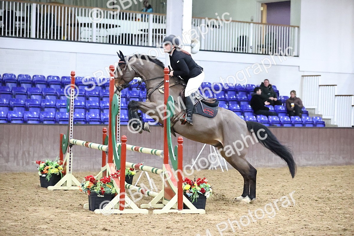 SBM_2180 - Class 8 - Nupafeed Supplements Senior Discovery/ 1m Open