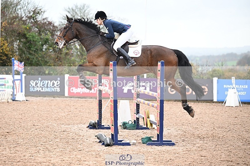 251105-130041-00596 - Cls 04 Newc & 1.10m Open