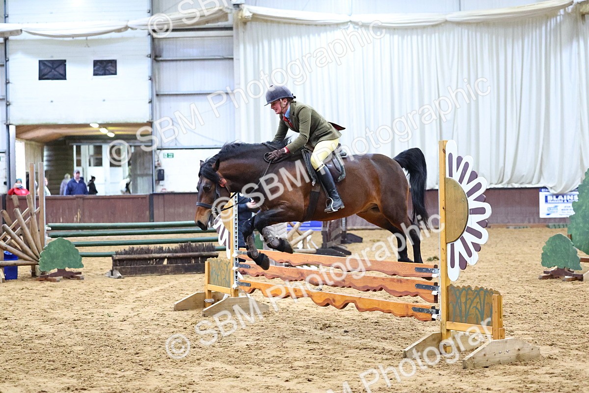 SBM_003606 - Class 37 - 80cm Training Stakes