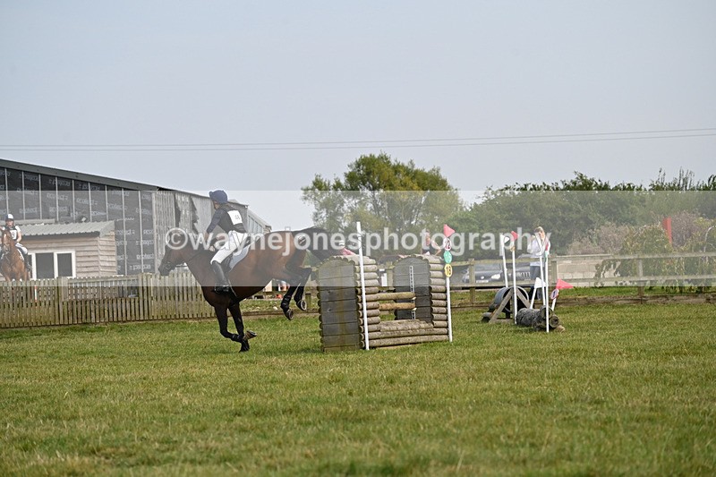 WJ6_2899 - 80cm XC Time 15:26 to 15:43